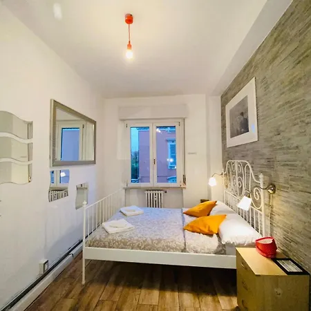 Europe Station Gasthuis Parma