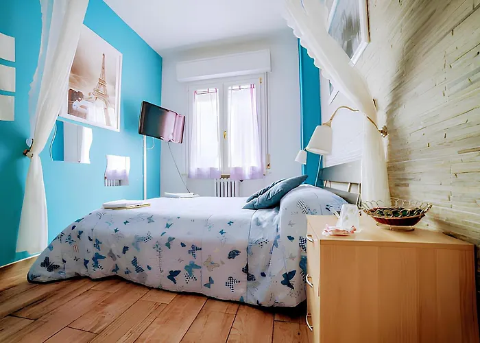 Guest house Europe Station *